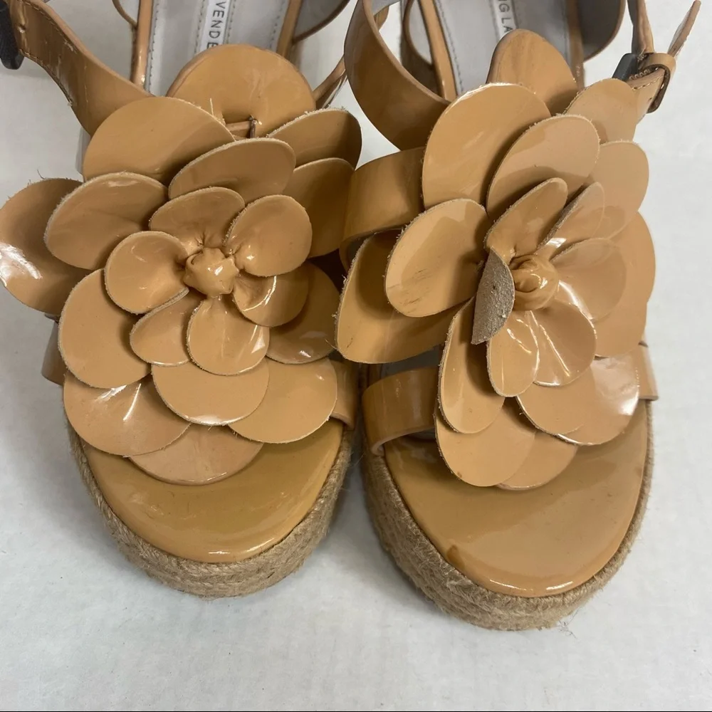 Vera Wang Lavender Floral Leather Wedge Platform Heels‎ Sandal Espadrilles Sz 8